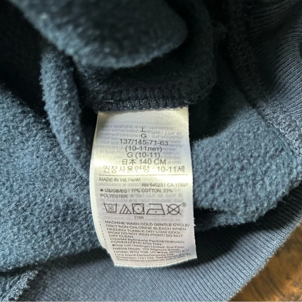 GAP Boys Sweater